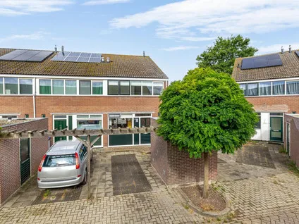 Tussenwoning te koop: Middelzand 3354, Middelzand Julianadorp