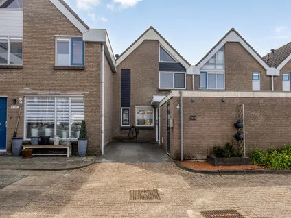 Tussenwoning te koop: Middelzand 5922, Middelzand Julianadorp