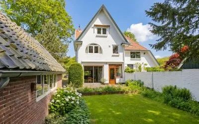 Twee-onder-één-kap te koop: Middenduinerweg 65, Neethofbuurt Santpoort-Zuid