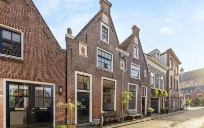 Tussenwoning te koop: Middenstraat 9, Weesp