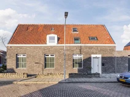 Vrijstaande woning te koop: Middenstraat 98, Kern Sluiskil Sluiskil