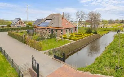 Appartement te koop: Middenweg 1, Heerhugowaard