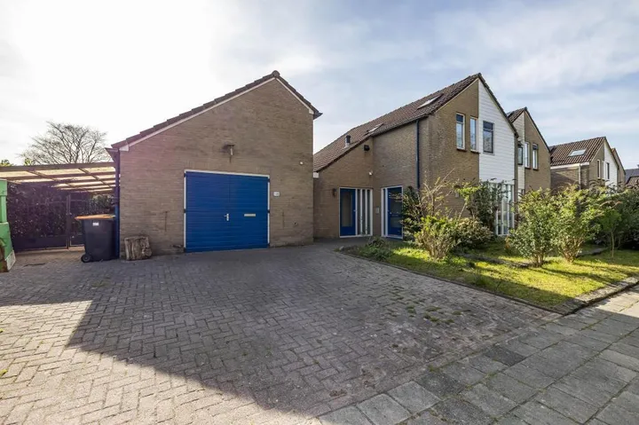 Hoekwoning te koop: Middenweg 118, Annen Annen