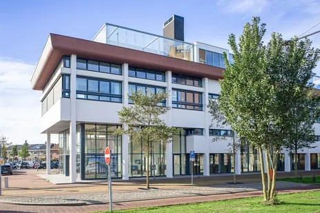 Appartement te koop: Middenweg 172B, Geleerdenbuurt Den Helder
