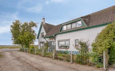 Vrijstaande woning te koop: Middenweg 5, Verspreide huizen IJzendijke Biervliet