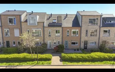 Tussenwoning te koop: Midgard 74, Beverwijk