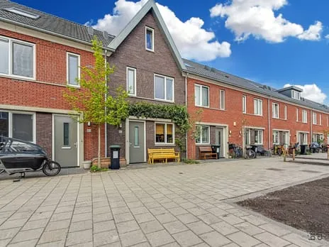 Tussenwoning te huur: Midwoudpad 48, Amsterdam