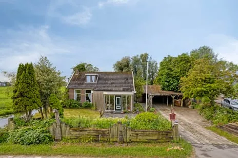 Detached house for sale: Miedwei 6, Buitengebied Lekkum en Miedum Lekkum