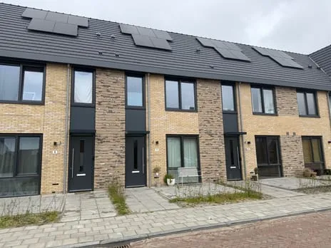 Tussenwoning te huur: Mieke Smithage 7, Emmeloord-Emmelhage-Waterwonen/Polderwonen Emmeloord