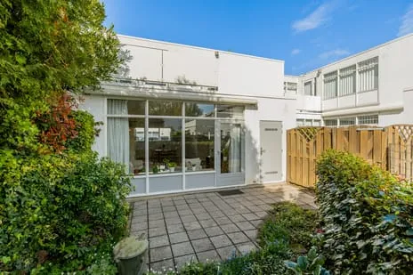 Tussenwoning te koop: Mien Labbertonstraat 8, Jan de Louterbuurt Amsterdam