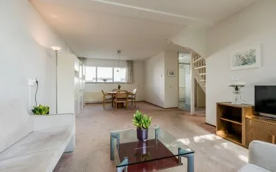 Tussenwoning te koop: Mien Labbertonstraat 8, Jan de Louterbuurt Amsterdam