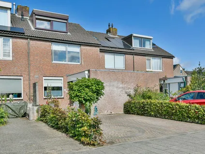 Koopwoning: Mient 31 in Vijfhuizen - €550.000 - 121m²