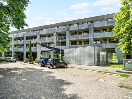 Appartement te koop: Mies Ruthplaats 38, Kloosterhof Leiden
