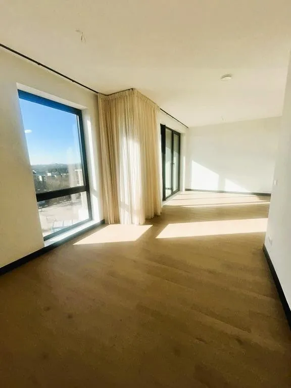 Woning te huur: Mies van der Rohestraat, Hoofddorp Hyde Park Hoofddorp