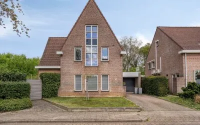 Vrijstaande woning te koop: Mies van der Rohestraat 16, Parkheide Landgraaf