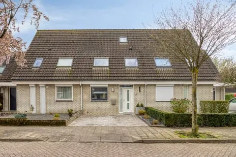 Tussenwoning te koop: Mijl 19, Beuningen-Viermorgen Beuningen (Ge)