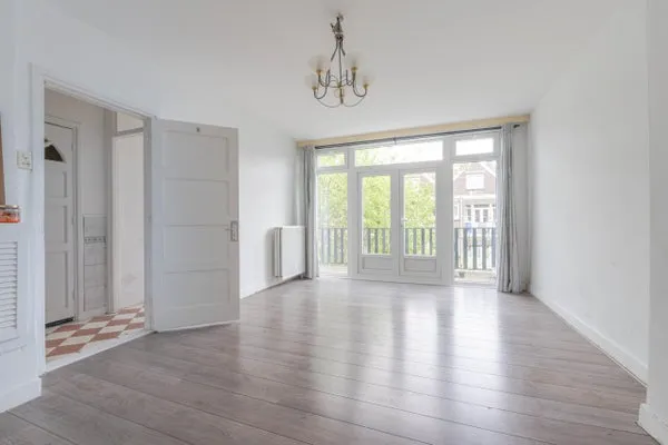 Woning te koop: Mijnsherenlaan 3081CJ, Tarwewijk Rotterdam