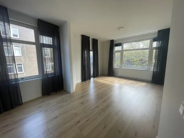 Woning te huur: Mijnsherenlaan, Tarwewijk Rotterdam