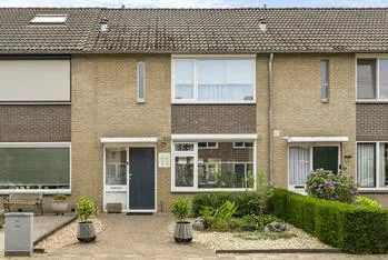 Tussenwoning te koop: Mimosastraat 11, Maarheeze Maarheeze