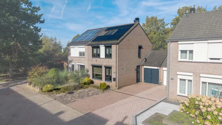 Tussenwoning te koop: Mimosastraat 26, Venlo
