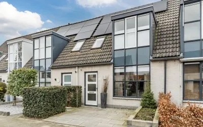 Tussenwoning te koop: Mincerstraat 17, Dorst Dorst