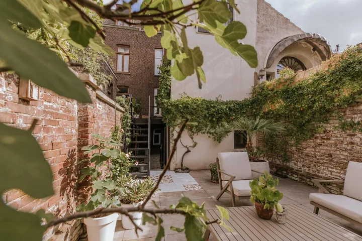 Tussenwoning te koop: Minderbroederssingel 28, Roermond