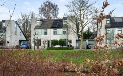 Tussenwoning te koop: Minervalaan 27, Apeldoorn