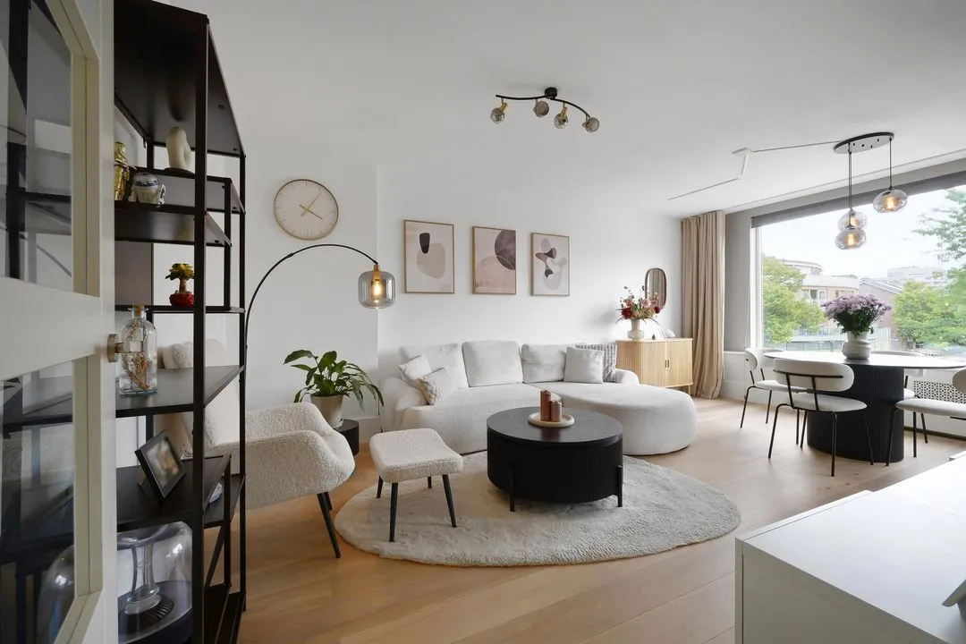 Appartement te koop: Minister Aalberselaan 94, Rijswijk