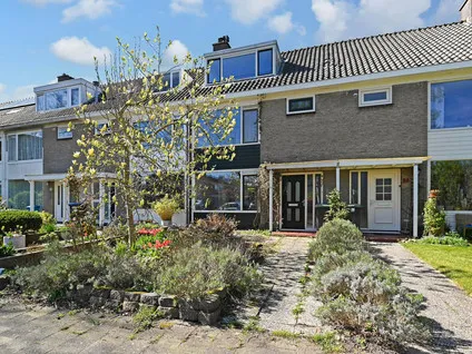 Tussenwoning te koop: Minister Lelylaan 86, Ministerbuurt Rijswijk
