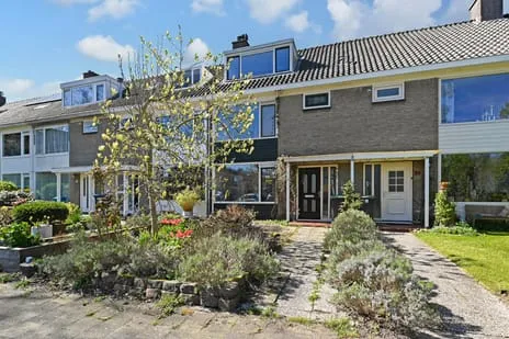 Tussenwoning te koop: Minister Lelylaan 86, Ministerbuurt Rijswijk (Zh)