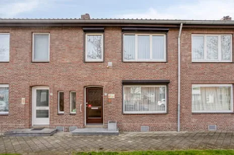 Tussenwoning te koop: Minister Talmastraat 7, Heugemerveld Maastricht