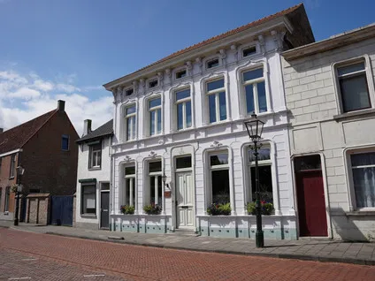 Twee-onder-één-kap te koop: Minnepoortstraat 6, IJzendijke Ijzendijke
