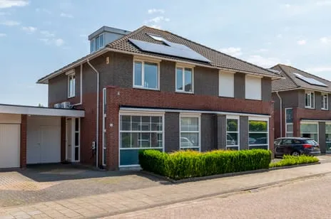 Tussenwoning te koop: Minnertsgastraat 14, Leeuwerik Midden Tilburg