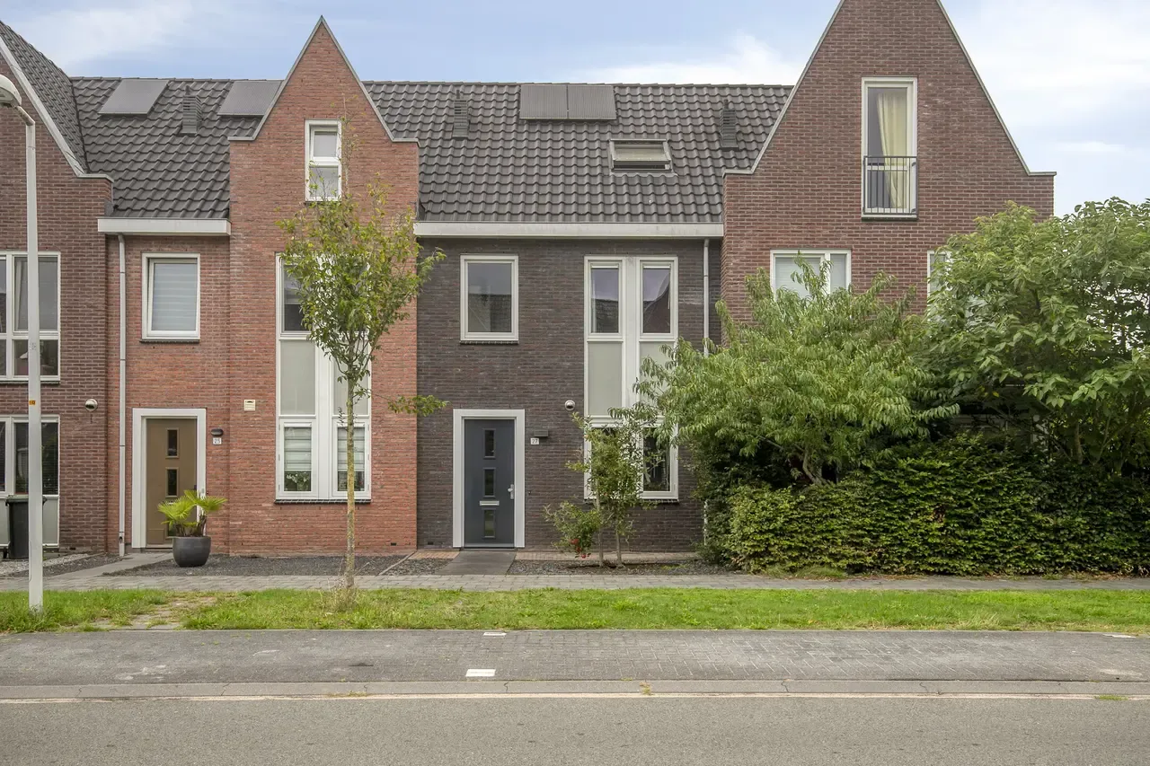 Tussenwoning te koop: Minorcalaan 27, Barneveld