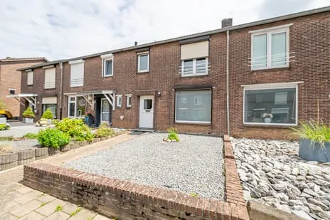 Terraced house for sale: Minorstraat 8, Nuth Nuth