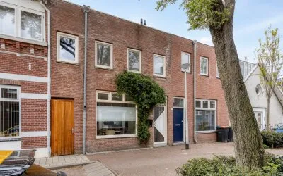 Tussenwoning te koop: Missionarisstraat 5, Tilburg