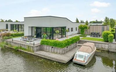 Vrijstaande woning te koop: Misthoorn 5, Verspreide huizen Winschoten Blauwestad