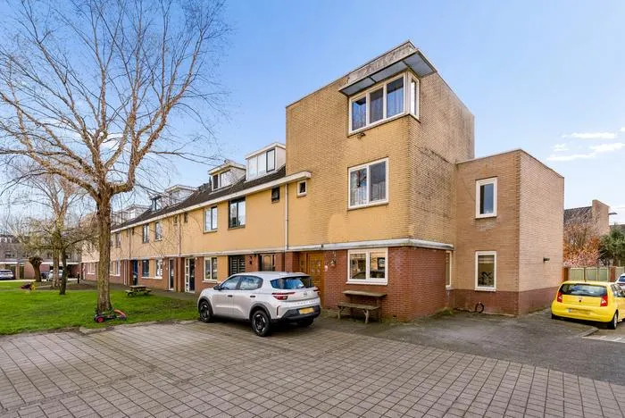 Hoekwoning te koop: Moesson 17, Derde woonwijk Zeewolde