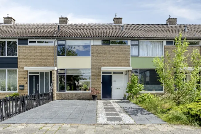 Tussenwoning te koop: Moezelstraat 29, Pittelo Noord Assen