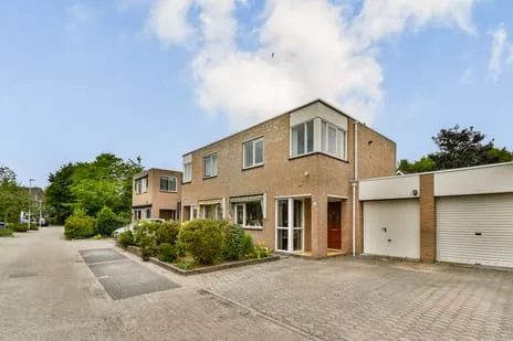 Terraced house for sale: Molen 't Hert 24, Rhoon Noord Rhoon