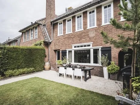 Tussenwoning te koop: Molenaar 6, Laren (Nh)