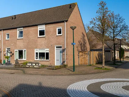 Hoekwoning te koop: Molenakker 21, Kaatsheuvel