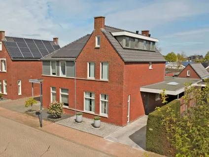 Twee-onder-één-kap te koop: Molenakker 29, Buitengebied ten noorden van Reusel Reusel