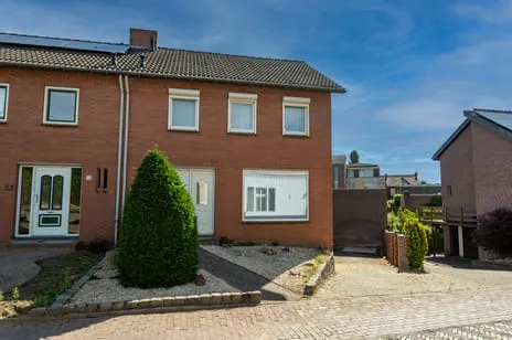 Semi-detached for sale: Molenberg 10, Baarlo-centrum Baarlo (Li)