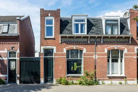 Hoekwoning te koop: Molenbochtstraat 77, Tilburg