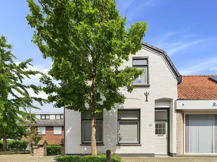 Twee-onder-één-kap te koop: Molendijk 14, Kern Hoek Hoek