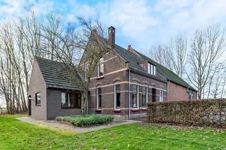 Vrijstaande woning te koop: Molendijk 2, Den Bommel buitengebied Den Bommel