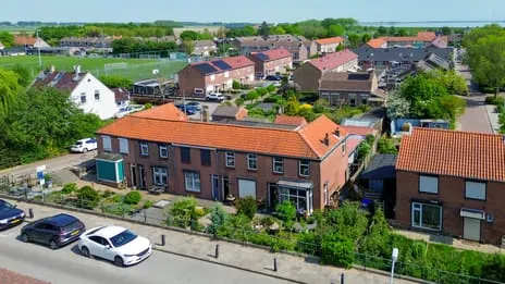 Hoekwoning te koop: Molendijk 20, Herkingen woonkern Herkingen