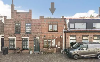 Hoekwoning te koop: Molendijk 33, Ooltgensplaat