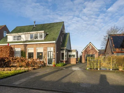 Twee-onder-één-kap te koop: Molendijk 34, Stad aan 't Haringvliet woonkern Stad Aan 'T Haringvliet